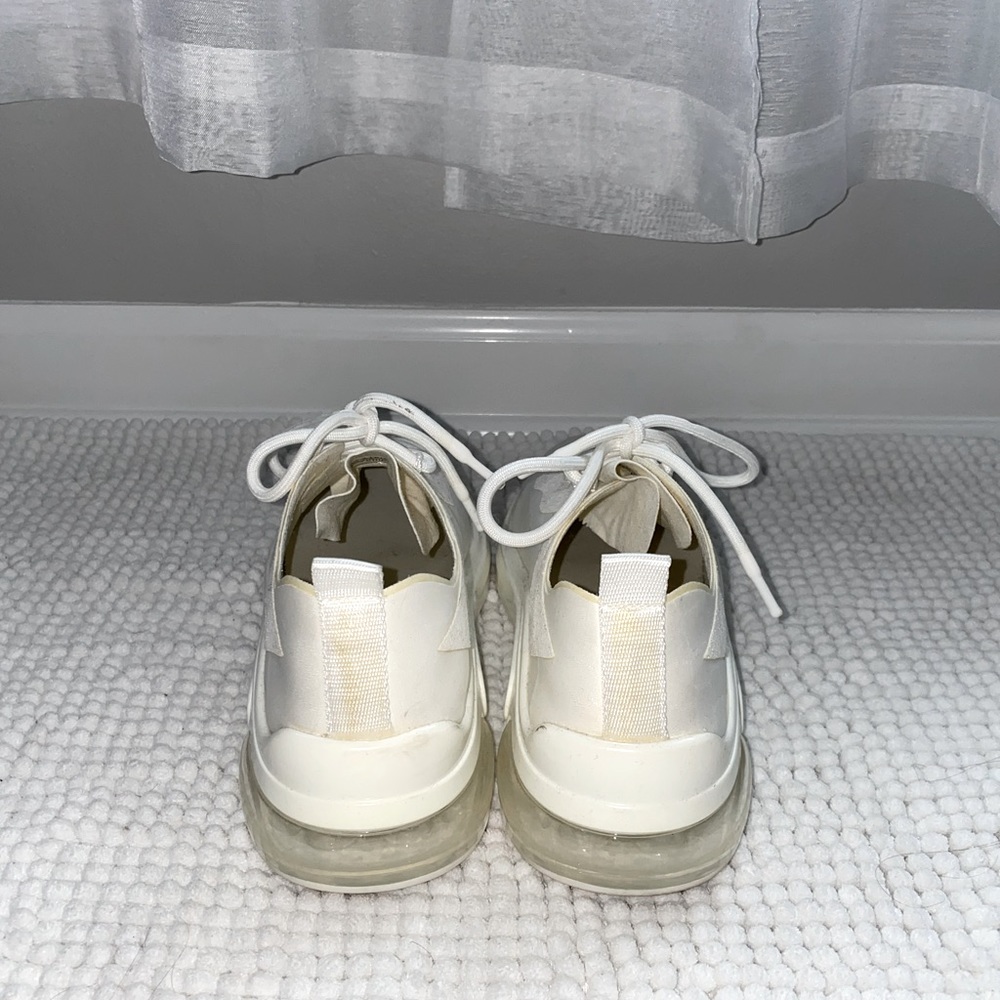 Steve Madden Emet Sneakers - Picture 5 of 7